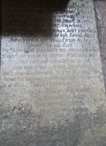 Rehlingen-Grabstätte (2).jpg