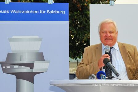 2011 10 05 Tower Salzburg Spatenstich 13.jpg